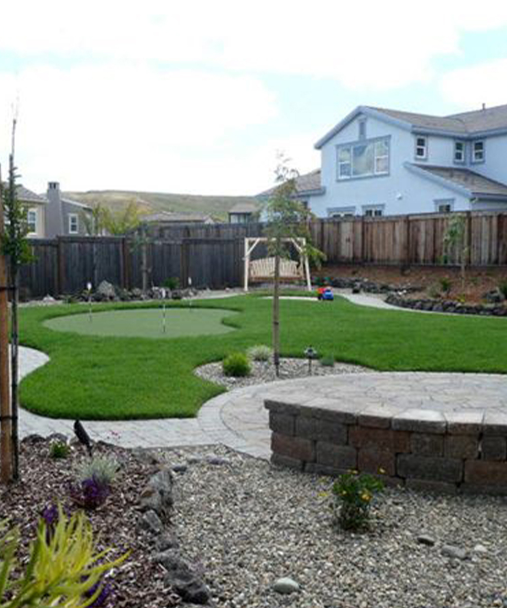 Custom outdoor environment designed by Hansen Landscape