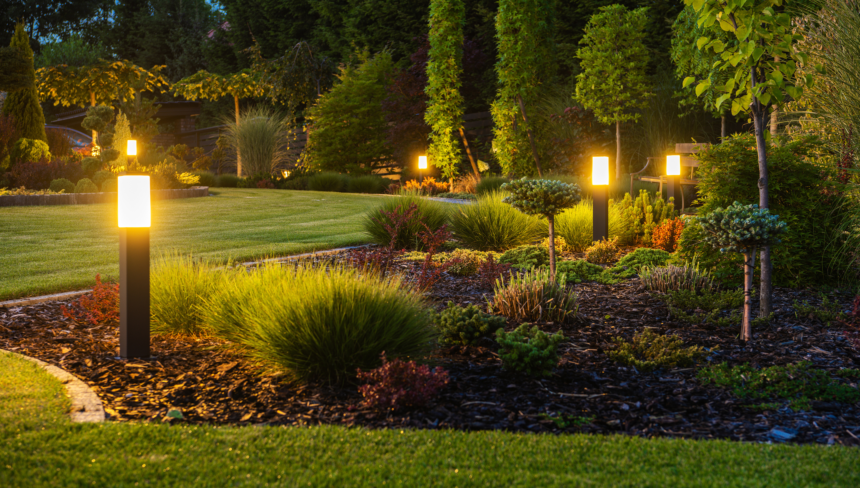 Custom Bay Area landscape designed and installed by Hansen Landscape